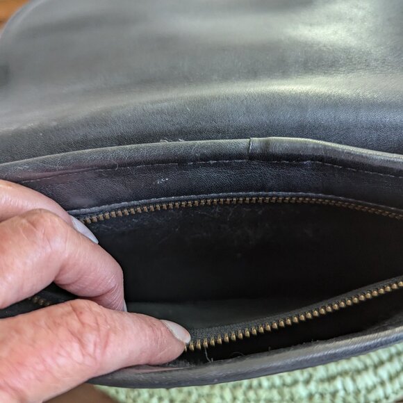 Coach 9807 Vintage Equestrian Small Flap Bag - Picture 7 of 13